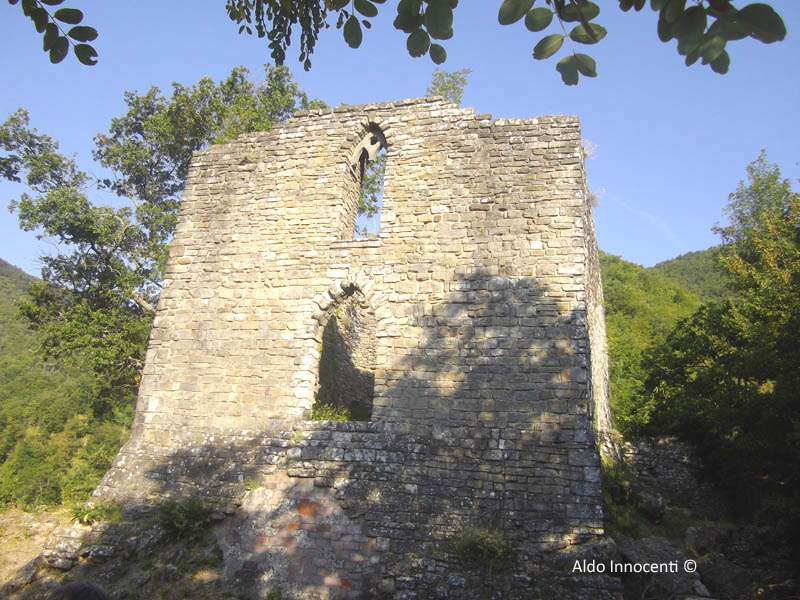 SAMBUCA PISTOIESE: ROCCA 13